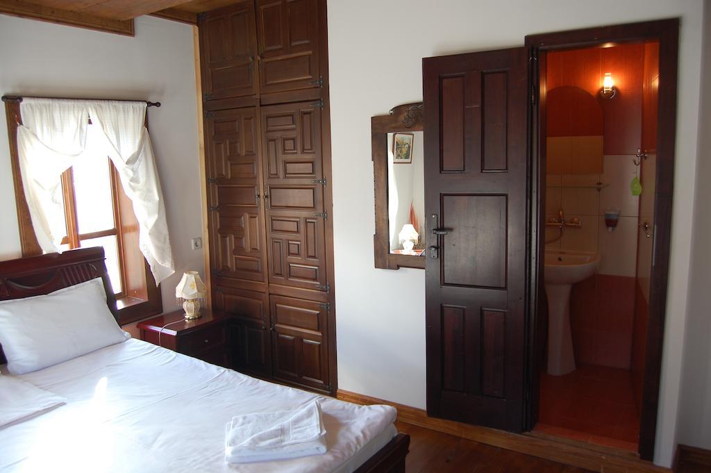 Kazasovata Guest House Triavna Quarto foto