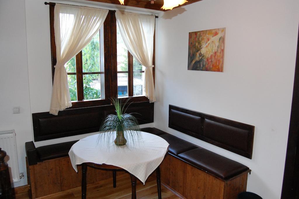 Kazasovata Guest House Triavna Quarto foto