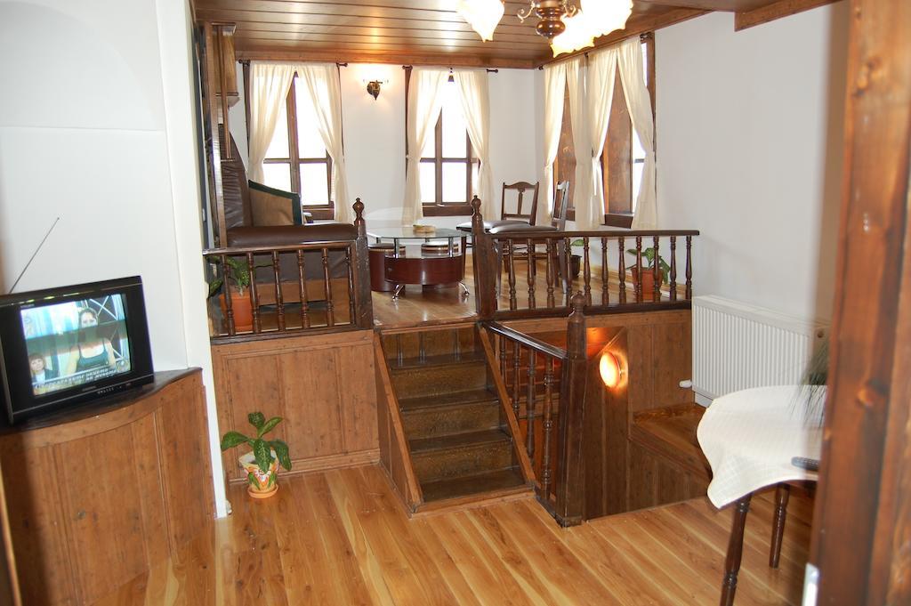 Kazasovata Guest House Triavna Exterior foto